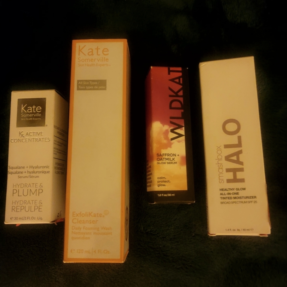 Makeup/skincare